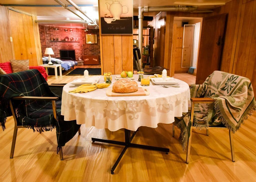 Maria Montreal Apartment Стая снимка